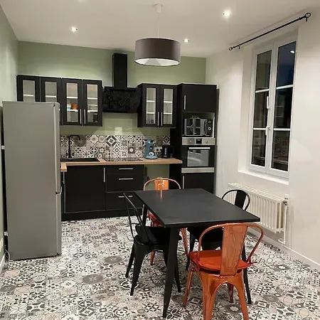 Duplex Au Coeur Du Triangle D'Or Appartement