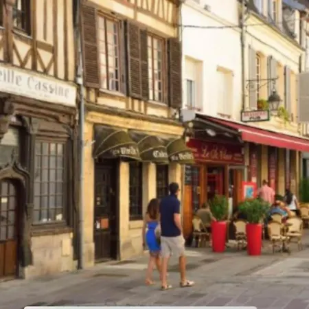 Duplex Au Coeur Du Triangle D'Or * Compiègne